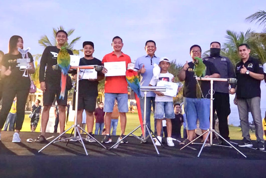 Ketua MPR RI Gelar Lomba Fun Free Fly Burung Paruh Bengkok