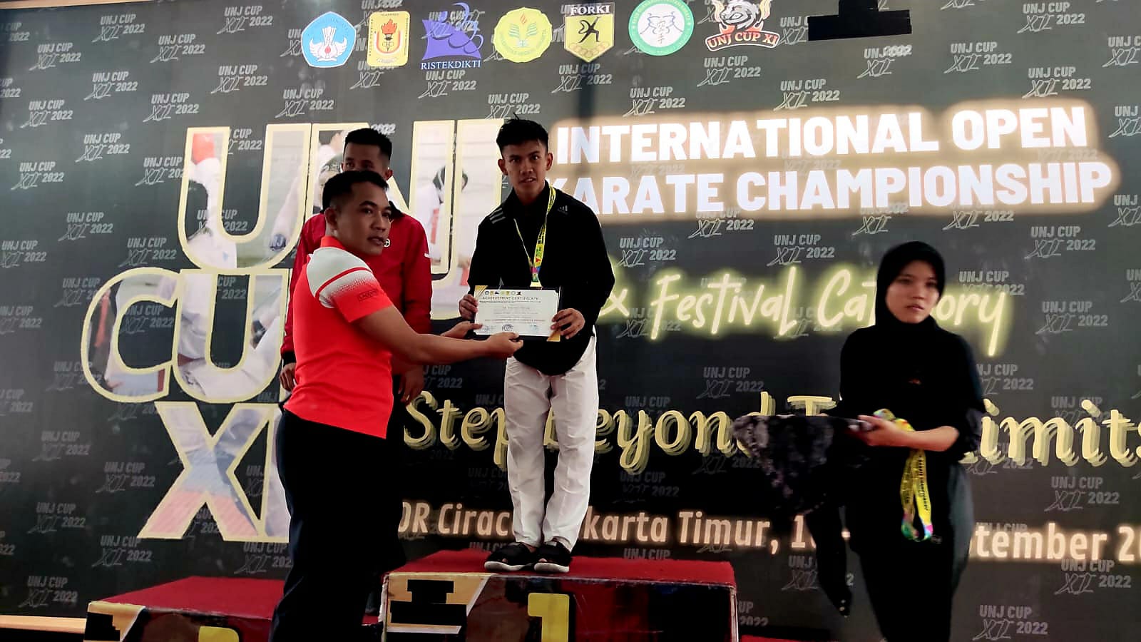 Karateka Kodam III/Slw Raih Medali Emas