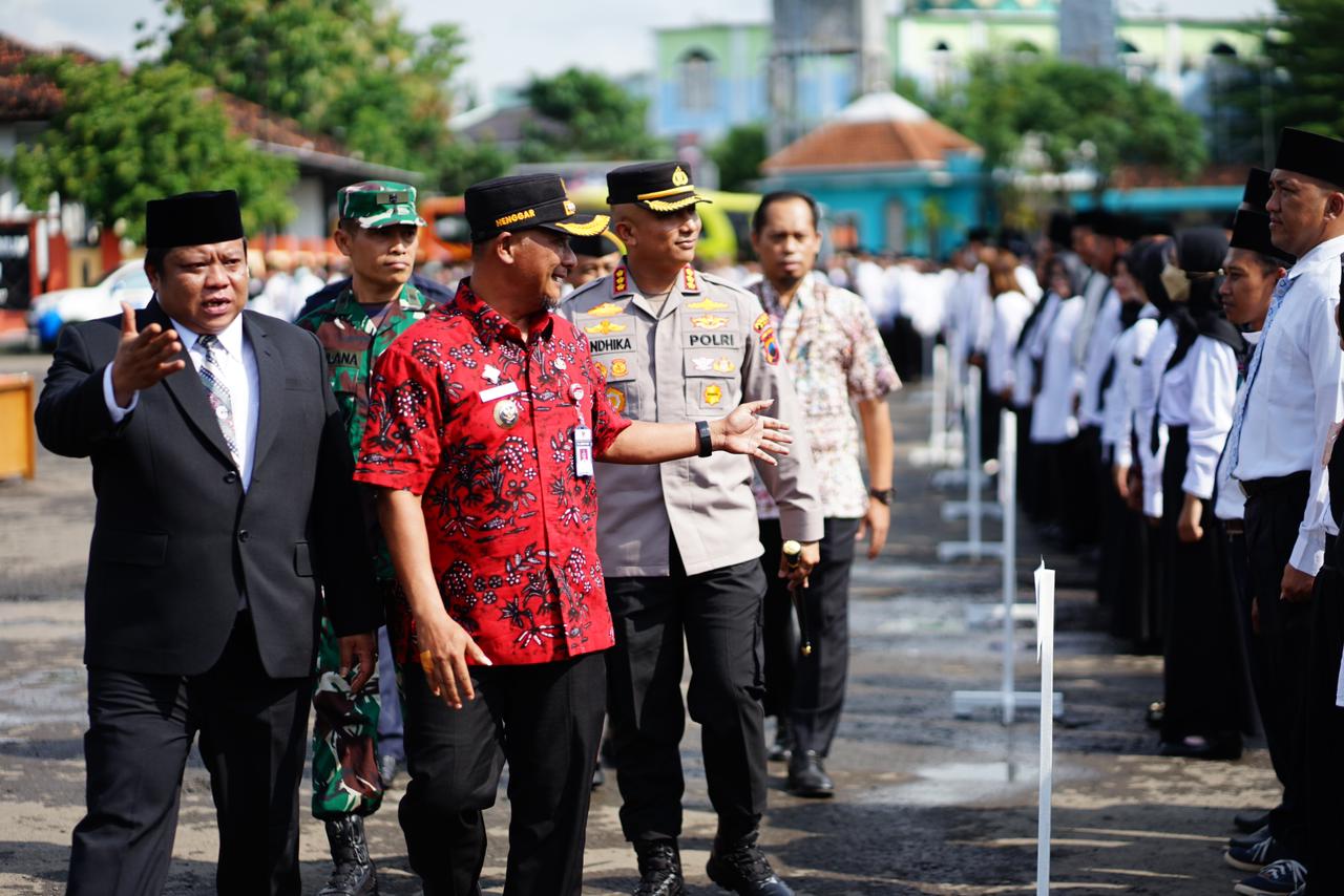 Henggar Ikut Tandatangani Papan Deklarasi Pemilu Damai