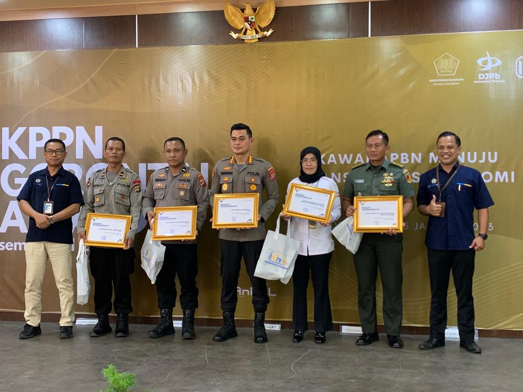 Enam Satker Polda Gorontalo Terima Penghargaan