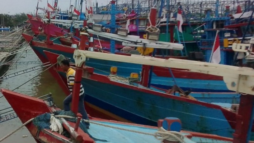 Wilayah Rembang dan Pati, Diduga Inisial S ” Mondes ” Pemain BBM Solar