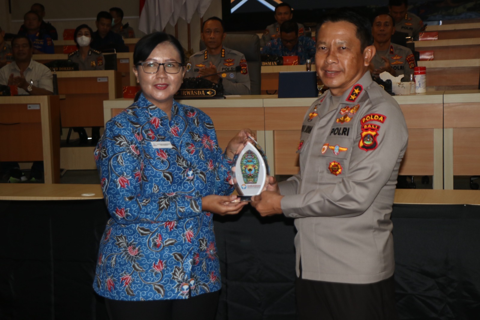 Zona Hijau, Polres dan Polresta Terima Pengahargaan dari Ombudsman RI