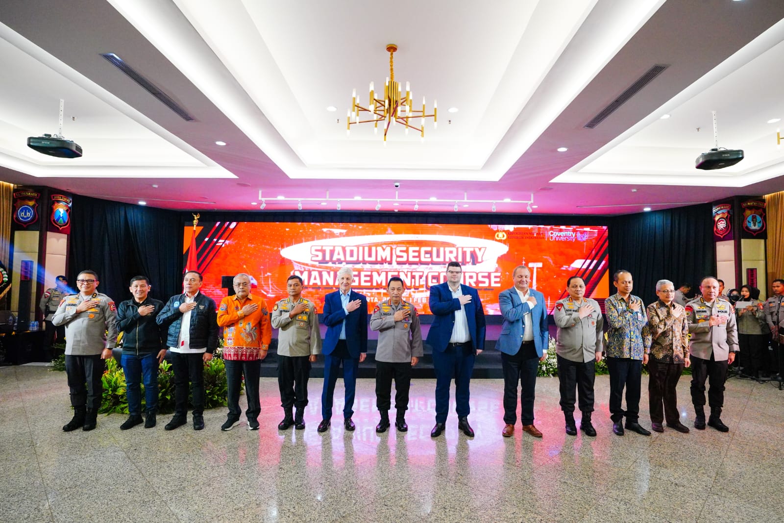 Kapolri Komitmen Perbaiki Manajemen Kompetisi Sepak Bola