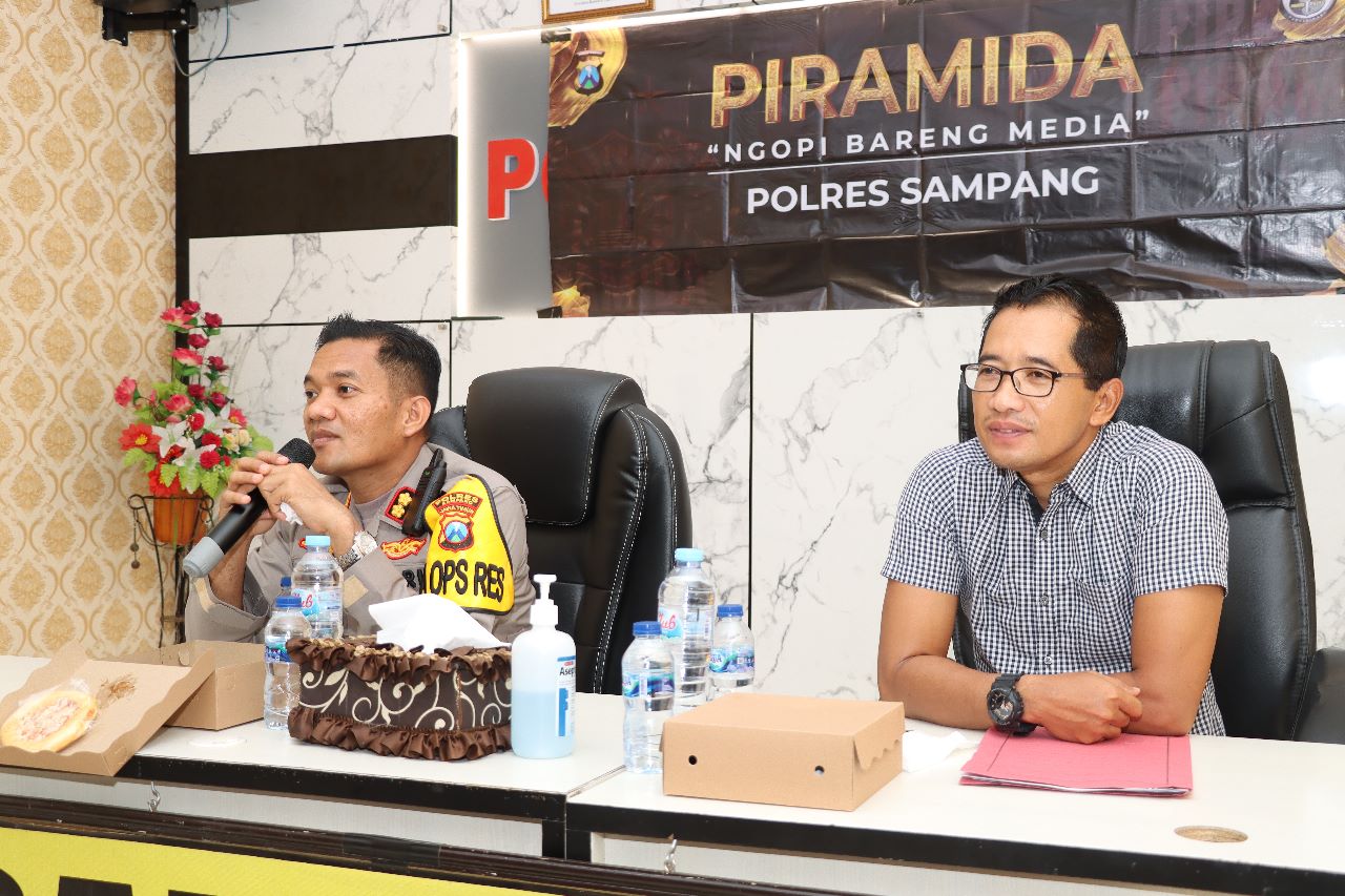 Ngopi Bareng Awak Media, AKBP Siswantoro Ucapkan Selamat Hari Pers Nasional