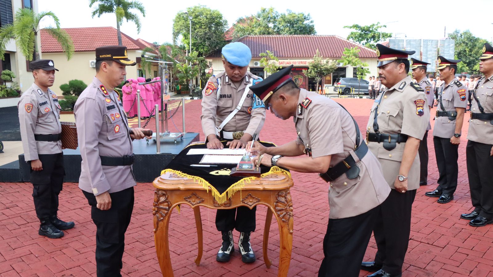Sertijab Dua PJU Dan Tujuh Kapolsek, Ini Pesan Kapolres jepara