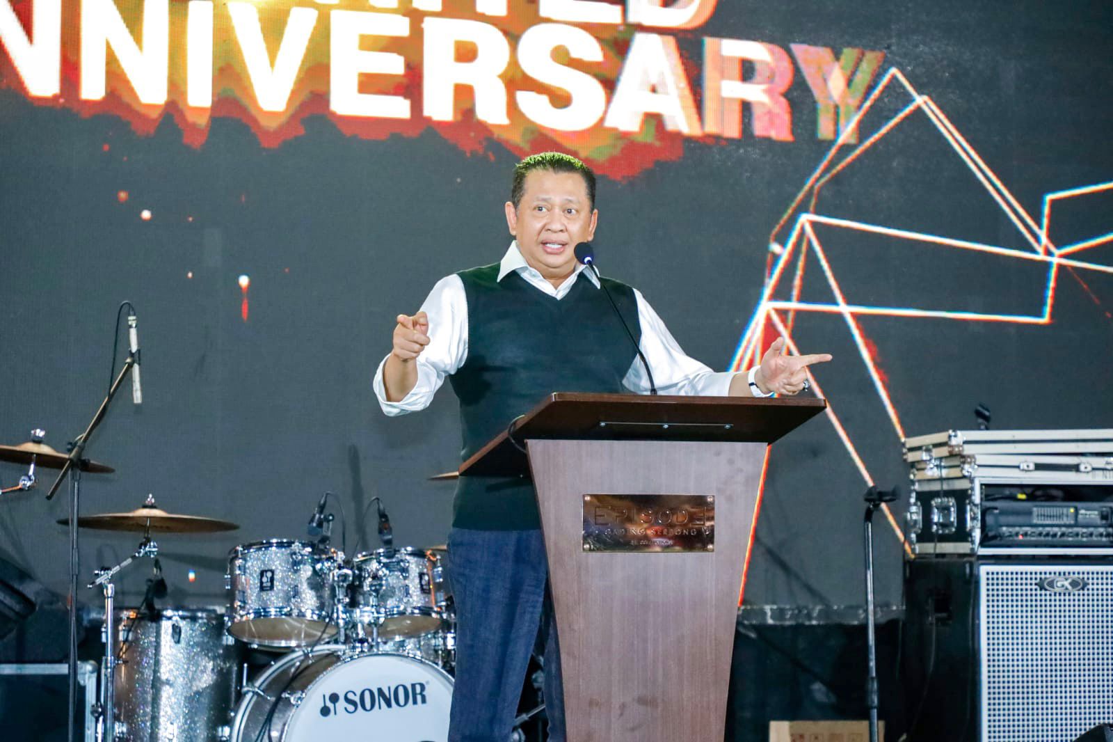 HUT ke-2 Dewa United, Ketua MPR RI Bamsoet Dorong Pengembangan Olahraga Sebagai Industri