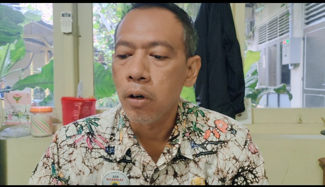 Jalan Rusak, Plt. Kabid Bina Marga Catat 300 Km