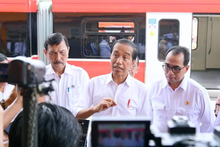 Kereta Api Lintas Makassar-Parepare, Presiden Berkata Pekerjaan Besar