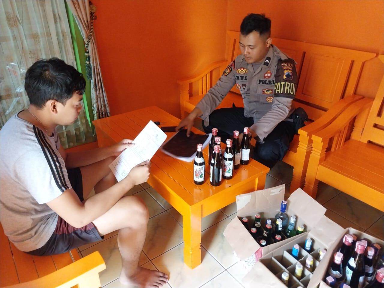 Gerak Cepat !!! Polres Jepara Amankan Ratusam Miras Berbagai Merek