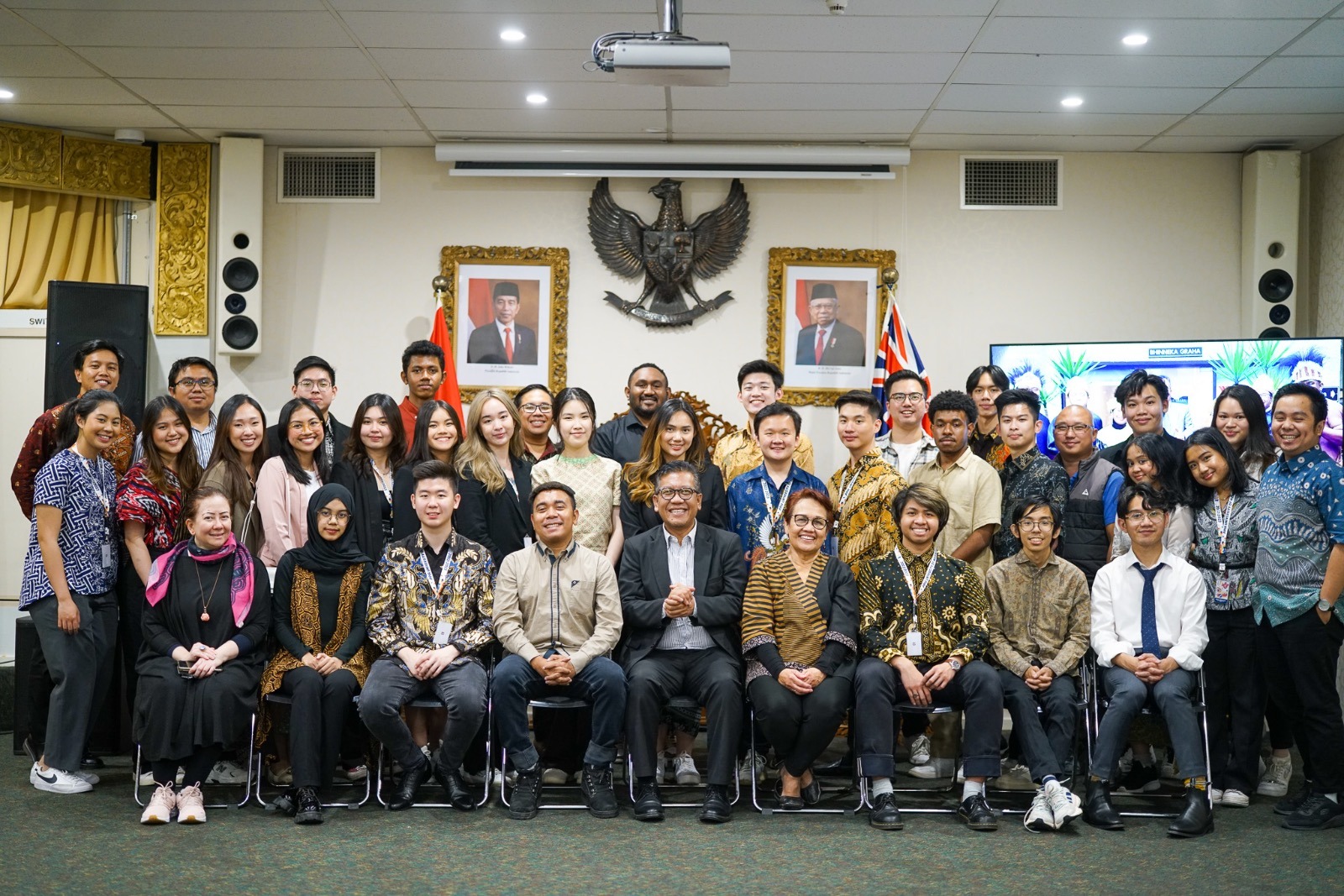 Wamen BUMN, Stafsus Presiden dan CEO Buka Lapak Motivasi Mahasiswa Indonesia