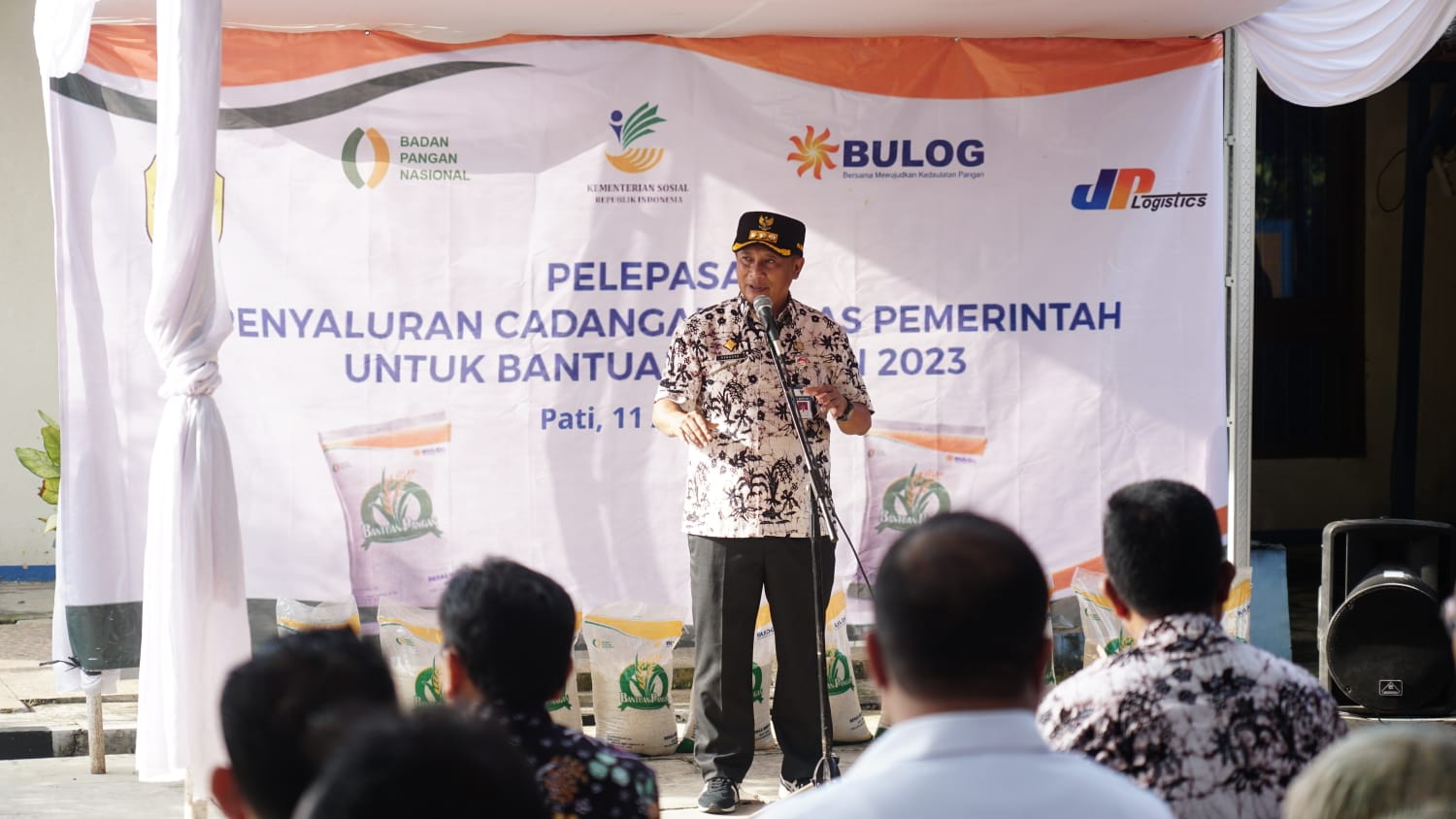 Jelang Idul Fitri, Pemkab Pati Salurkan 1.460 Ton Beras