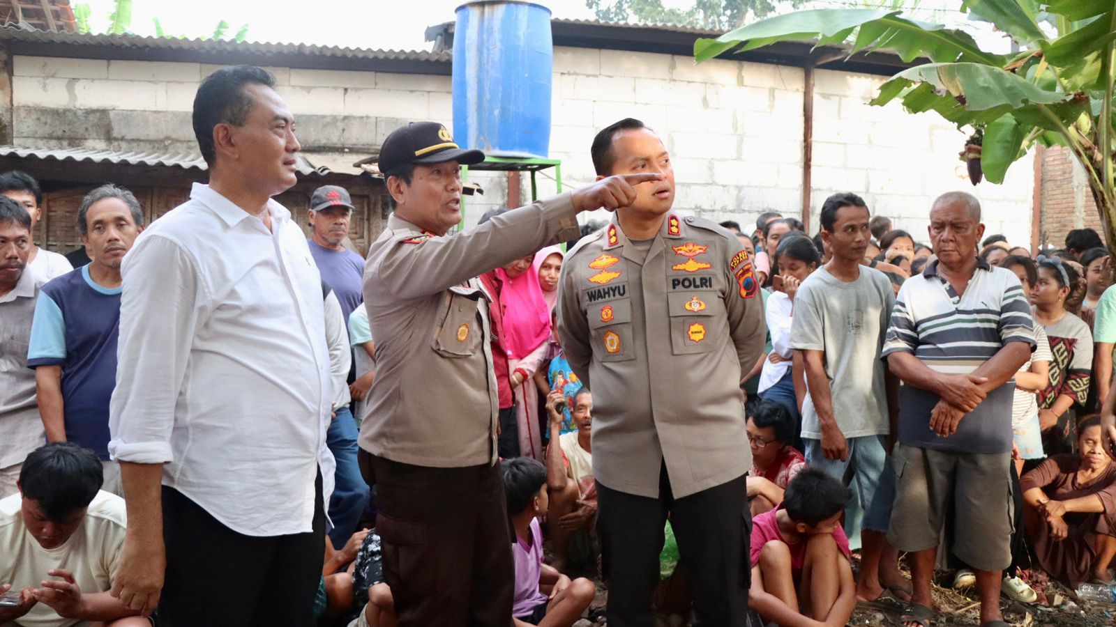 Tega Ibu Buang Anak, Kasatreskrim dan Kapolres Jepara Cek TKP