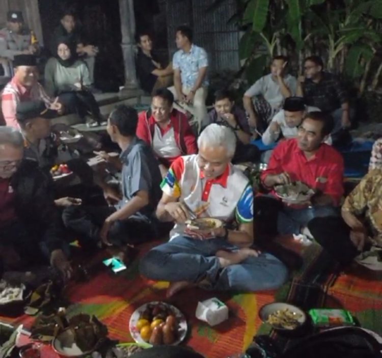 Warga Heboh Kedatangan Gubernur Jateng, Begini Lho !!!