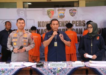 Komplotan Peretas HP Diringkus Dirreskrimsus Polda Jateng
