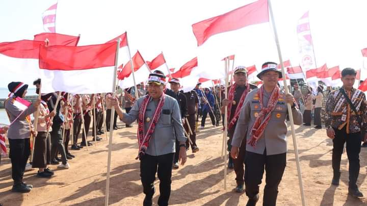 Tanam Ribuan Pohon, Kapolres Jepara Ingatkan Untuk Merawat