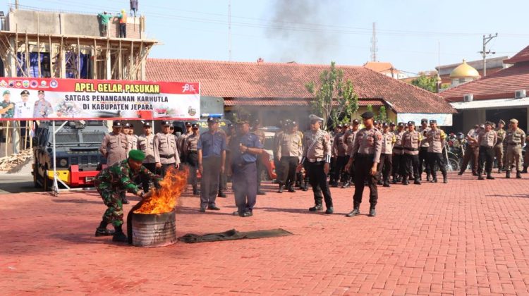 Dampak Fenomena El Nino, TNI – Polri dan Istansi Pemerintah Hadir