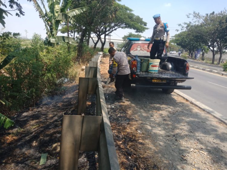 Pemadaman Seadanya, Polisi Peduli Lingkungan
