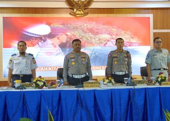 Teguran Simpatik, Dirlantas Polda Jateng Ingatkan Personil Dalam Operasi Zebra Candi 2023