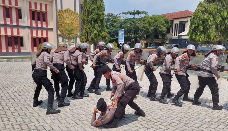 Antisipasi Anarkis, Kompol Purwito Laksanakan Pelatihan Pengamanan Pemilu