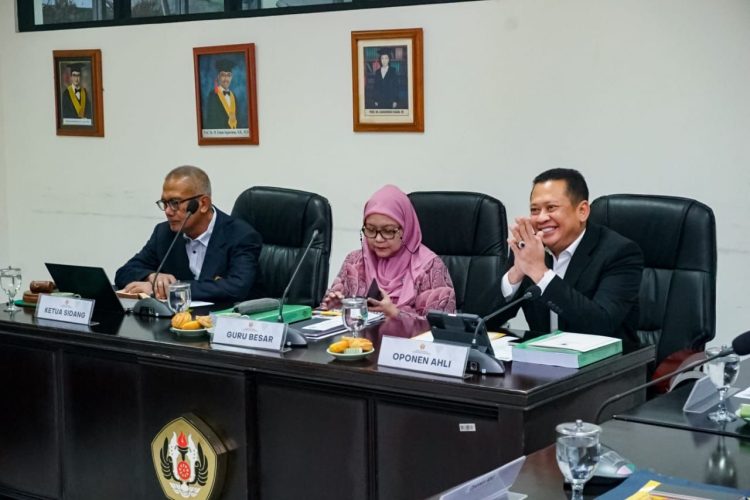 Uji Sidang Tertutup Promosi Doktor di FH-UNPAD