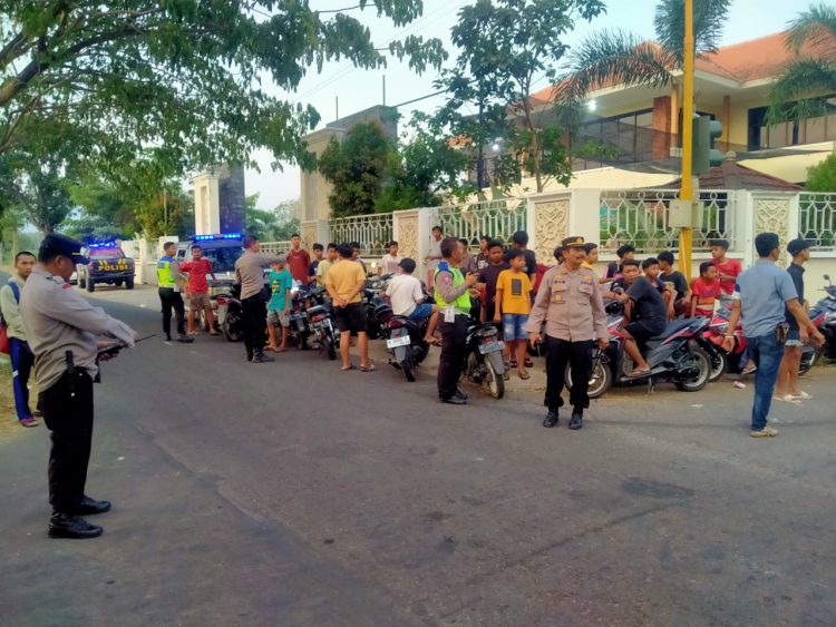 Para Remaja Balap Liar Diciduk Polisi, Inilah Barang Buktinya