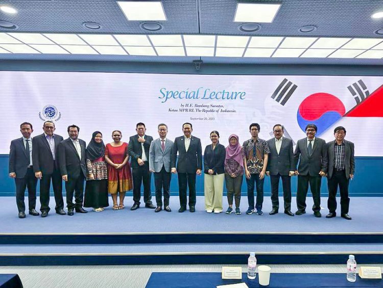 Negara Maju, Ketua MPR RI Berikan Kuliah Umum