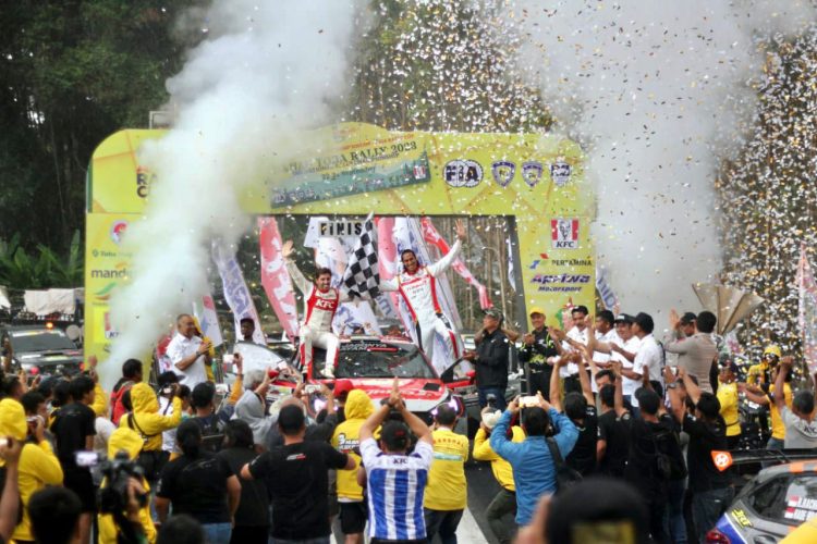 Juara !!! Ketua Umum IMI Apresiasi Keberhasilan Pembalap Sean Gelael