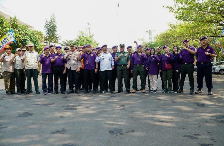 Bantuan Air Bersih Disalurkan ke Warga, Begini Kepedulian Pj Bupati Pati