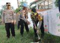 Peduli Lingkungan, Polres Banjar Kompak Penanaman Pohon