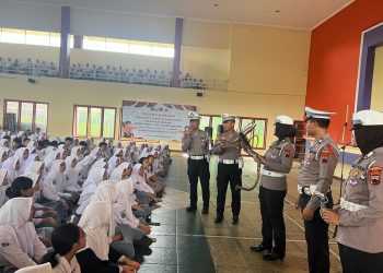 Larangan Knalpot Brong, Polisi Datang ke Sekolah