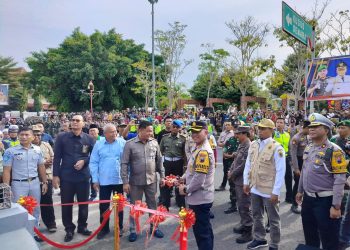 Pertama Kali di Indonesia, Knalpot Brong Jadi Ikan Bandeng Raksasa