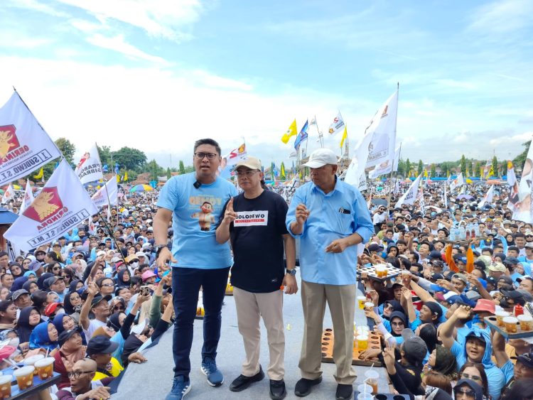 Puluhan Ribu Masa Prabowo – Gibran Padati Wilayah Pati