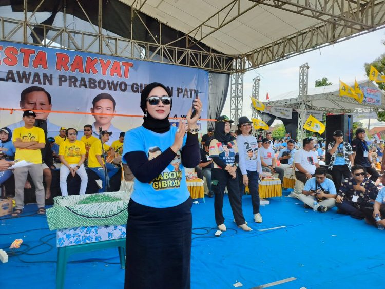 Pesta Rakyat Paslon 02, Darwati Hadirkan Mantan Baharkam
