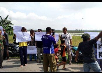 Warga Tuntut Oknum Perangkat Desa di Copot