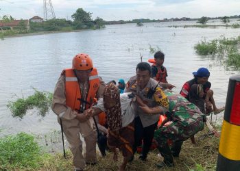 Korban Banjir di Evakuasi Polisi, Ini Lokasi Pengungsian