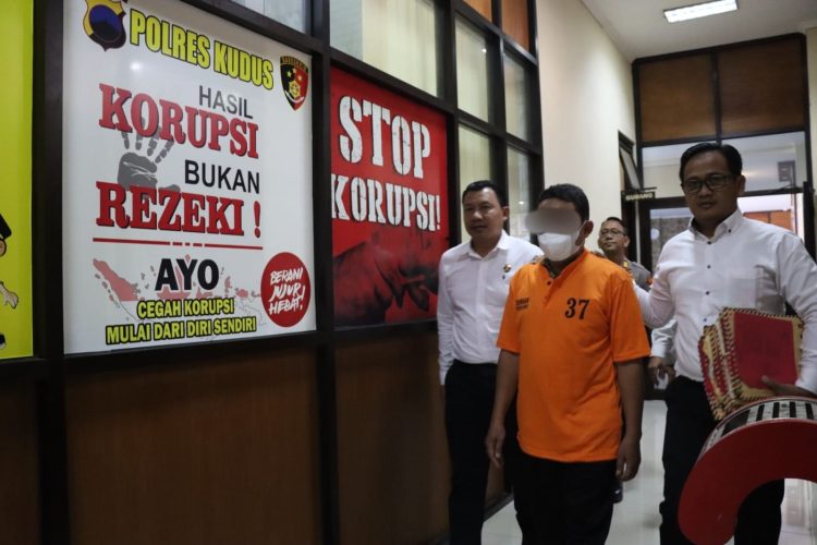 Mantan Sekdes di Bekuk Polisi, Ternyata Begini