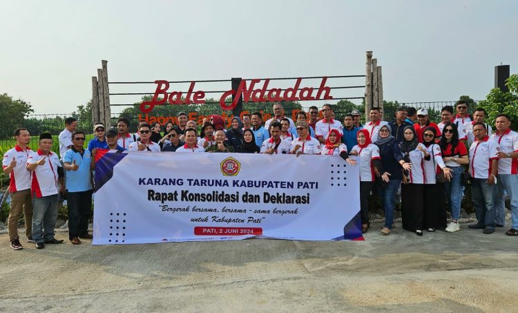 Daftar Kategori Terbaik !! Safin Masuk ke Parpol