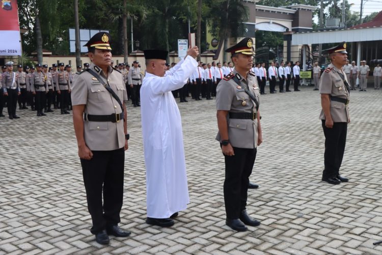 Loyalitas Terbaik !! Mutasi Kasat Narkoba dan Kapolsek Winong