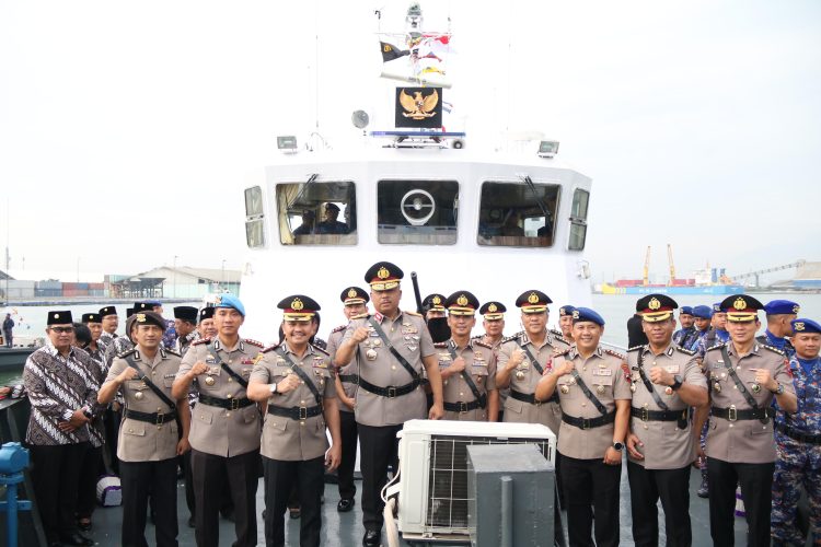 Hari Bhayangkara Ke 78, Polda Jateng Gelar Upacara Ziarah dan Tabur Bunga