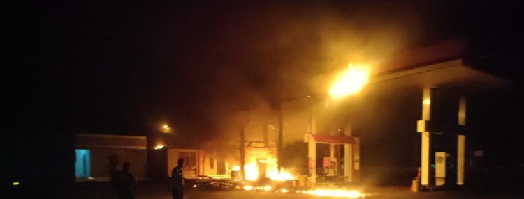 Kebakran SPBU, Kini 1 Meninggal dan 2 Luka – Luka