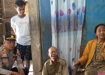 Bansos ke Warga, Kini Polsek Kayen Gencarkan Peduli Sesama