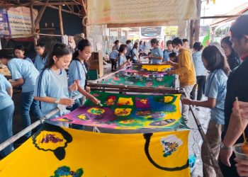 Siswa SD Kanisius di Kenalkan Batik Lokal Pati