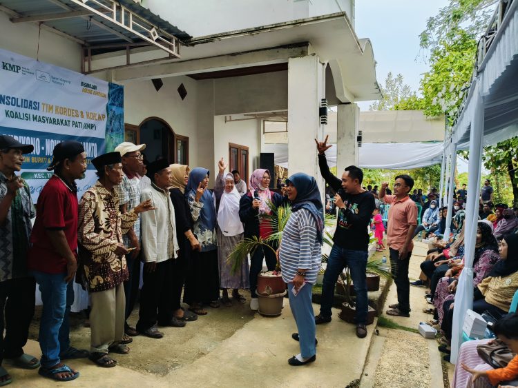 Dekengane Rakyat! Ribuan Pendukung Ramaikan Konsolidasi Pemenangan Budiyono – Novi