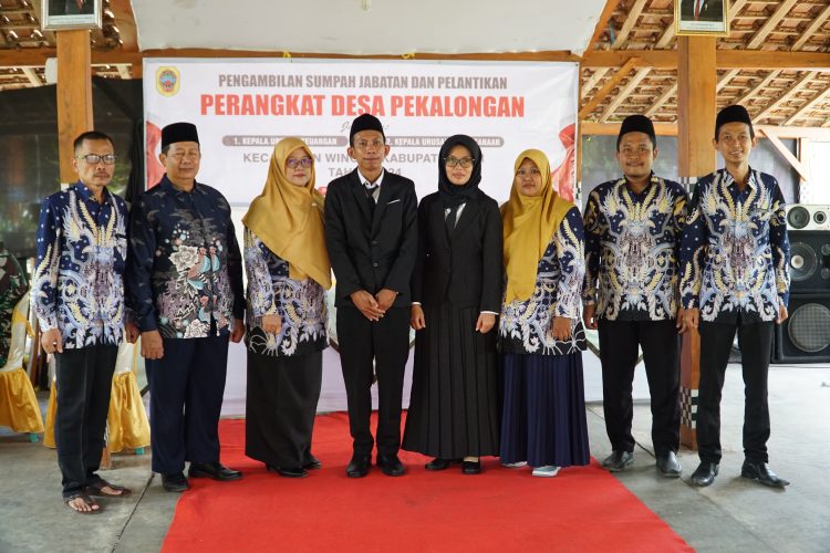 Desa Pekalongan Lantik Dua Perangkat Baru