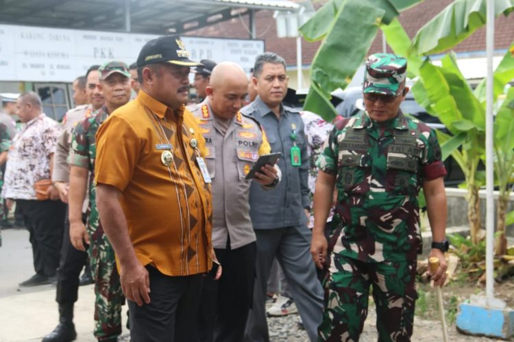 Pemilu Aman, Pemda dan TNI – Polri Cek TPS