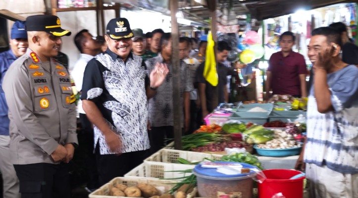 Jaga Stabilitas Selama Nataru, Kini Kapolresta dan Pemkab Pati Turun ke Pasar