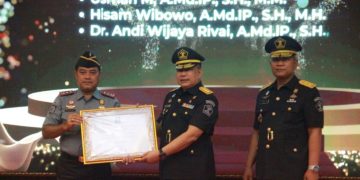 Raih Dua Penghargaan Bergengsi di Akhir Tahun 2024