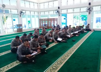 Binrohtal Polresta Pati, AKP Mudhofar : Meningkatkan Ketakwaan dan Kualitas Kinerja Polri