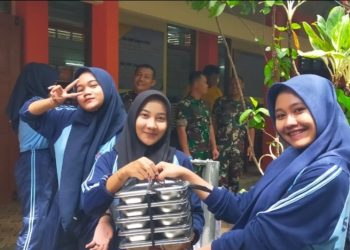 Menu Lengkap dan Bergizi, Ribuan Pelajar di Pati Nikmati Program MBG