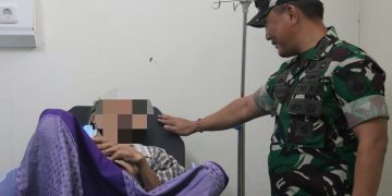 Kodim 0718/Pati Bantu Evakuasi Warga Kurang Mampu